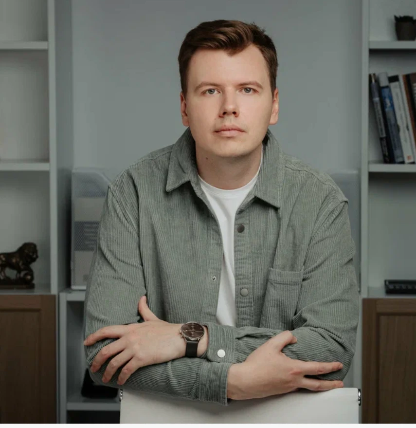 Максим Егоров